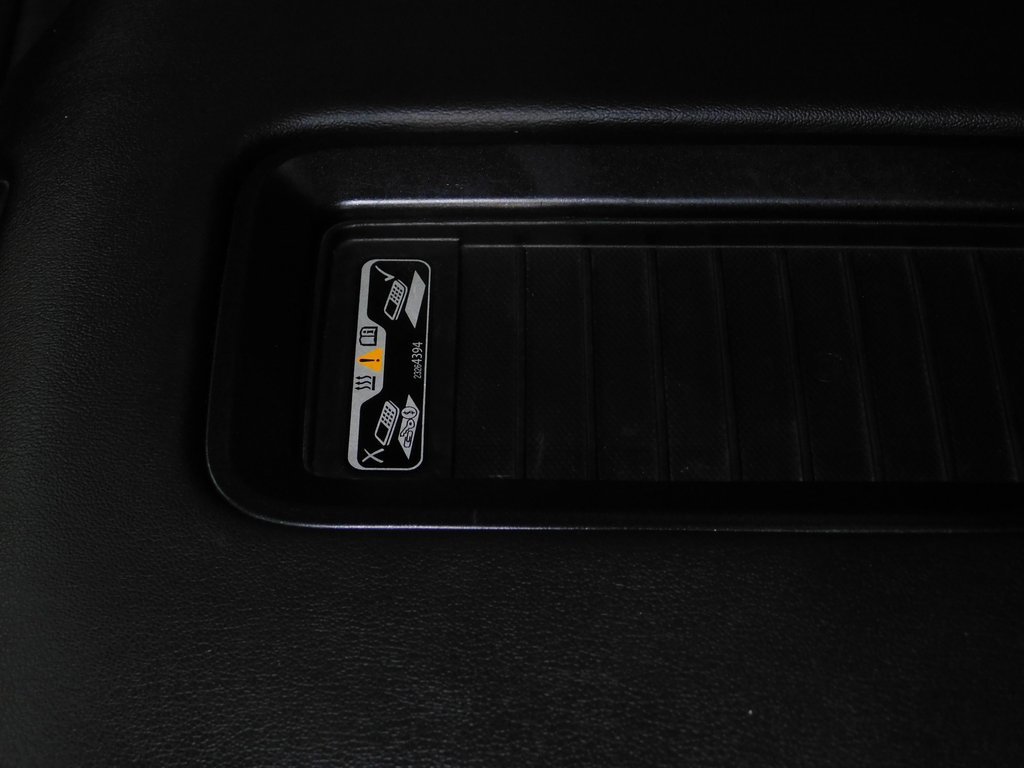 Used 2018 Chevrolet Tahoe Premier image 35