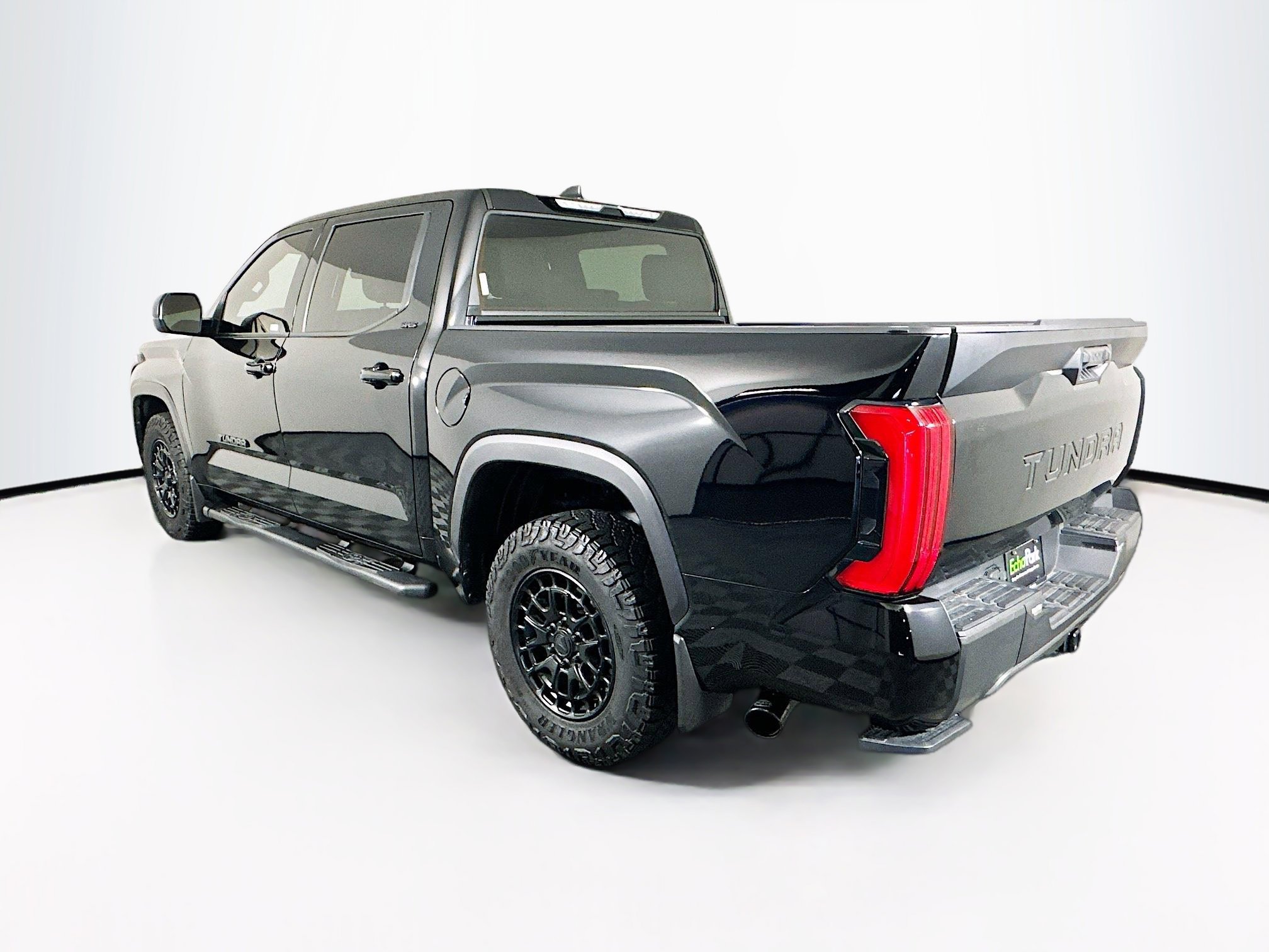 Used 2025 Toyota Tundra SR5 image 5