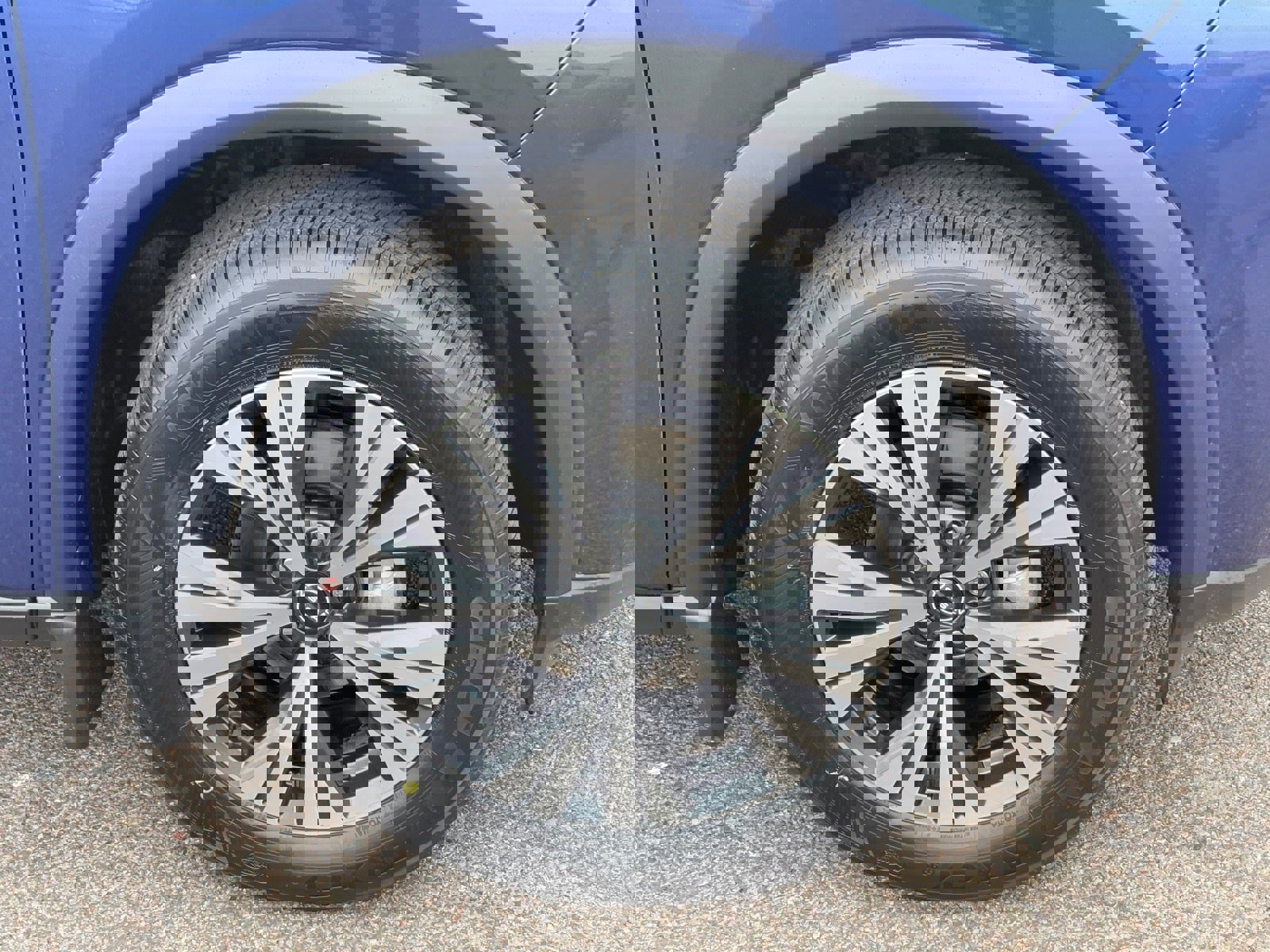 Certified 2022 Nissan Rogue SV image 8