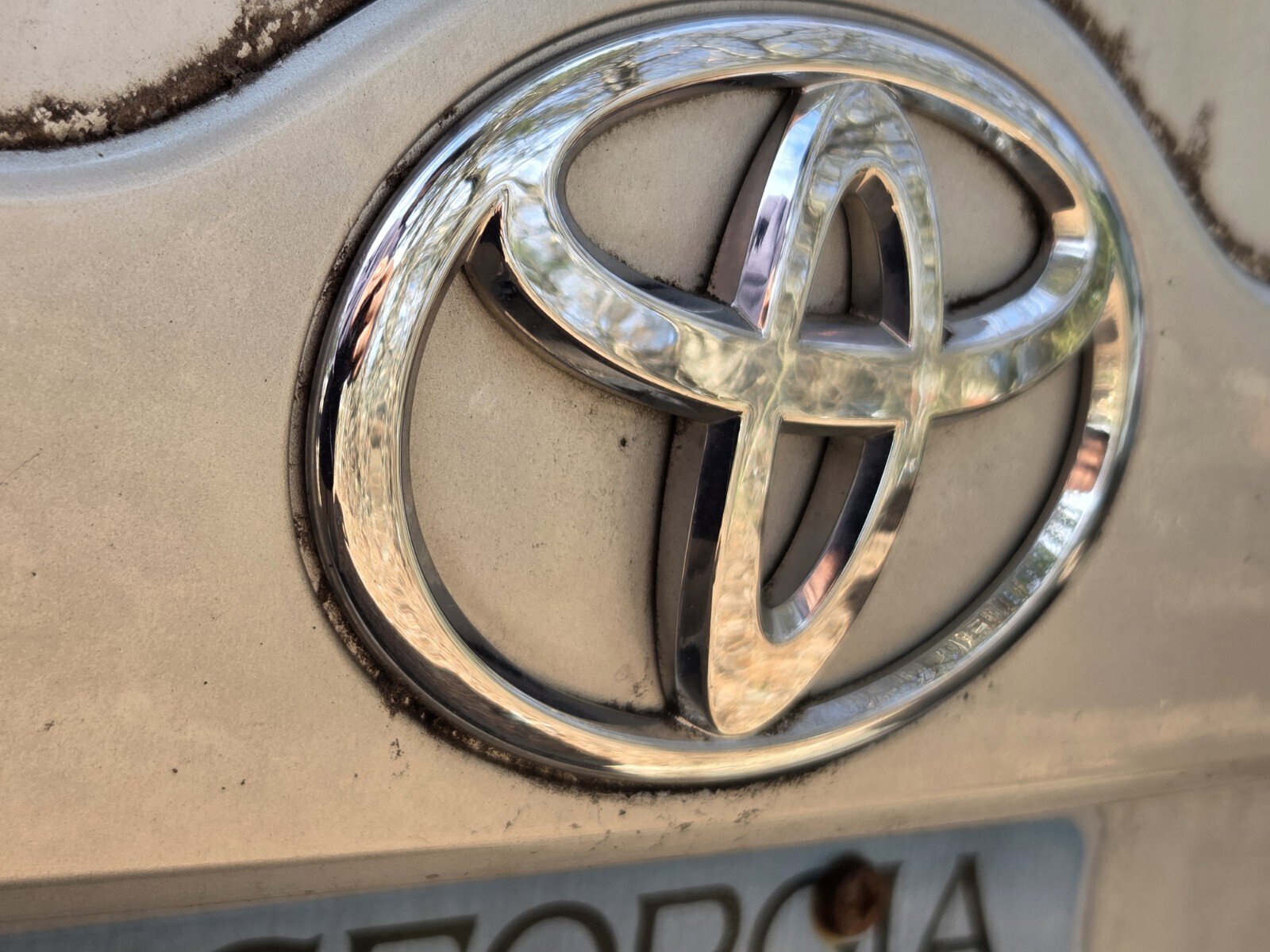 Used 2012 Toyota Camry LE image 9