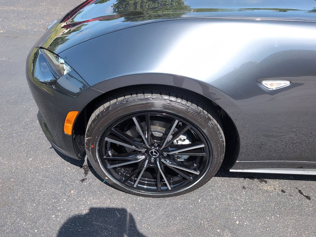 New 2026 MAZDA MX-5 Miata RF Grand Touring w/ Weather Package RWD image 13