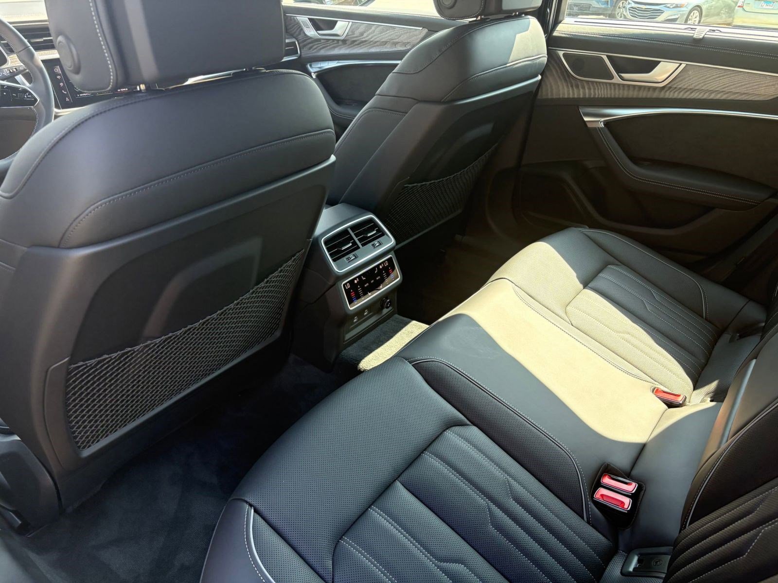 New 2025 Audi A6 3.0T allroad Prestige image 19