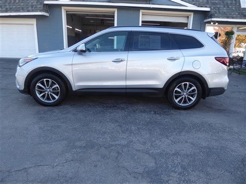 Used 2018 Hyundai Santa Fe SE w/ SE Premium Package 02 image 2