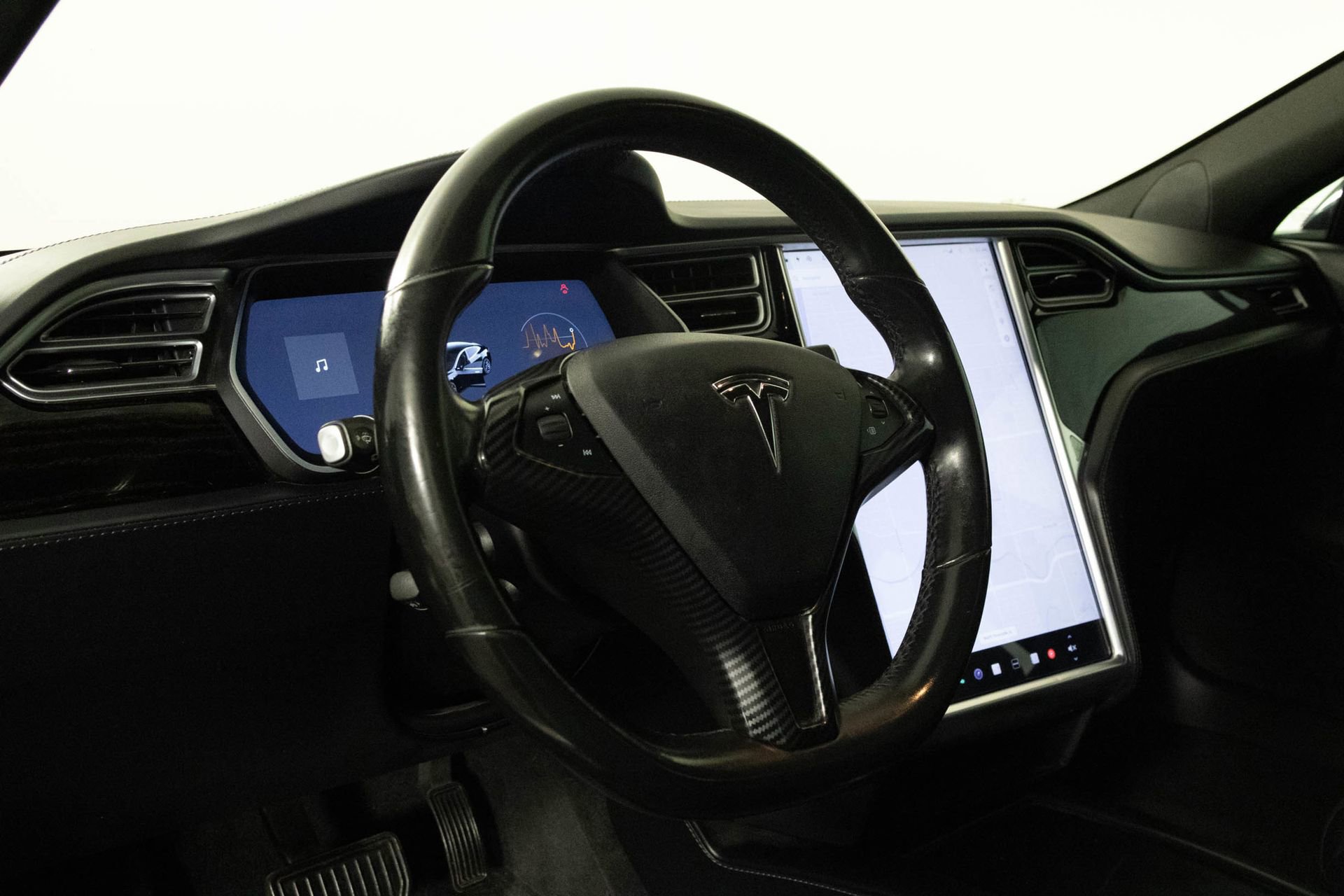 Used 2018 Tesla Model S 75D AWD/4WD image 4
