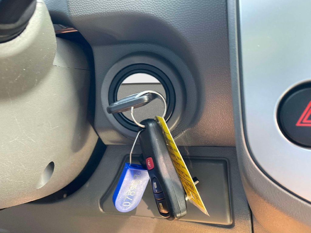 Used 2019 Nissan Frontier SV AWD/4WD image 25