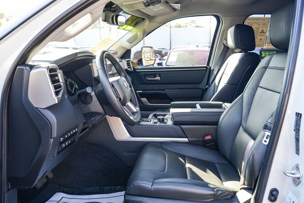 Used 2023 Toyota Tundra Limited w/ Power Package image 18