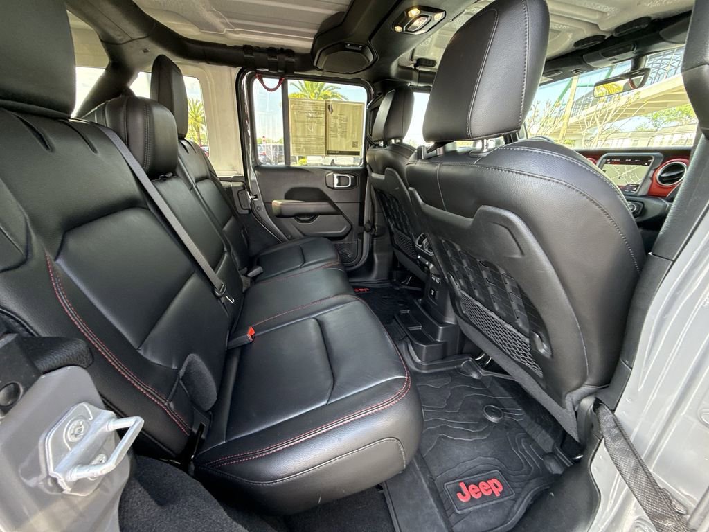 Used 2021 Jeep Wrangler Unlimited Rubicon image 16