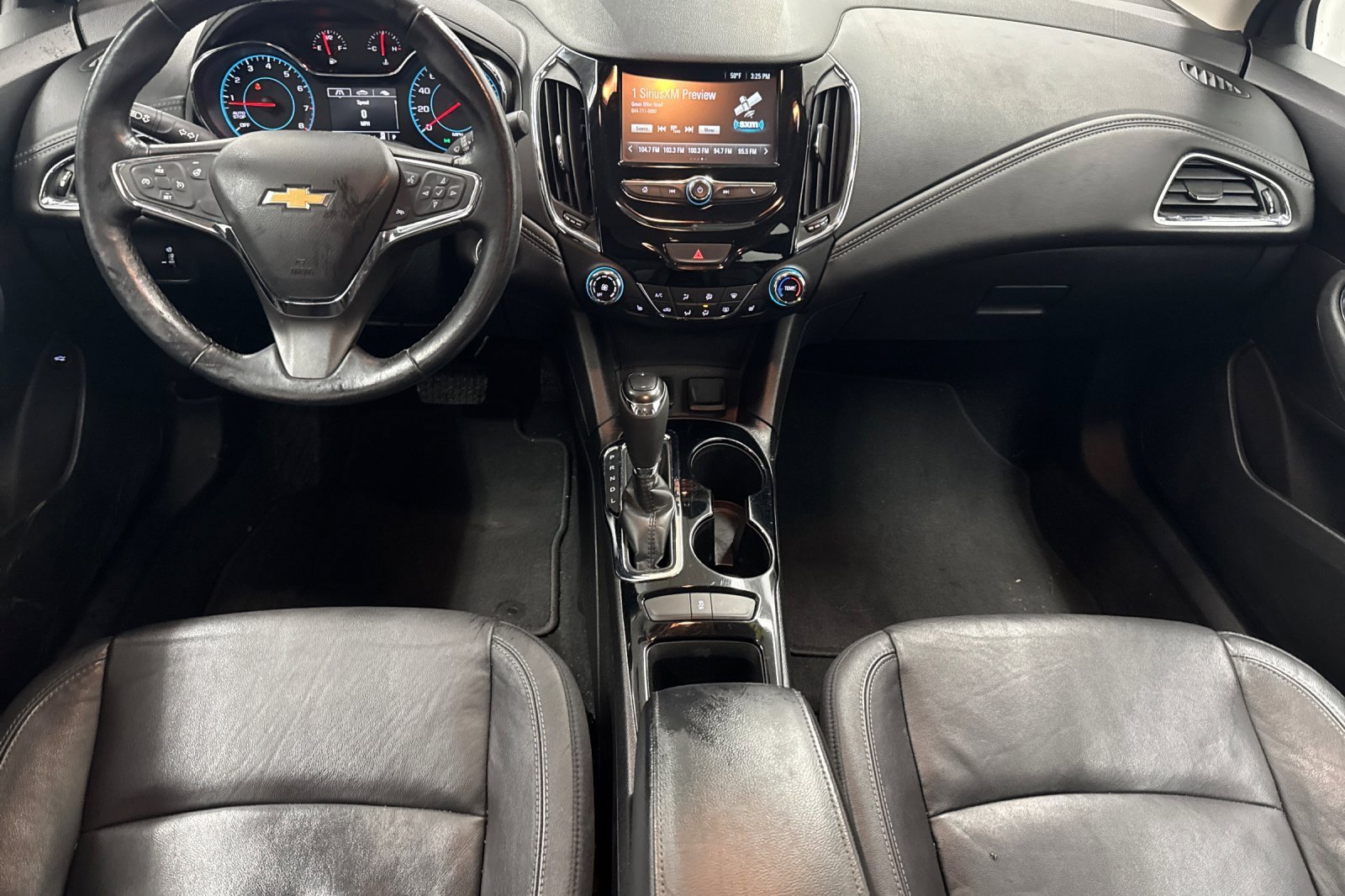 Used 2017 Chevrolet Cruze Premier image 12