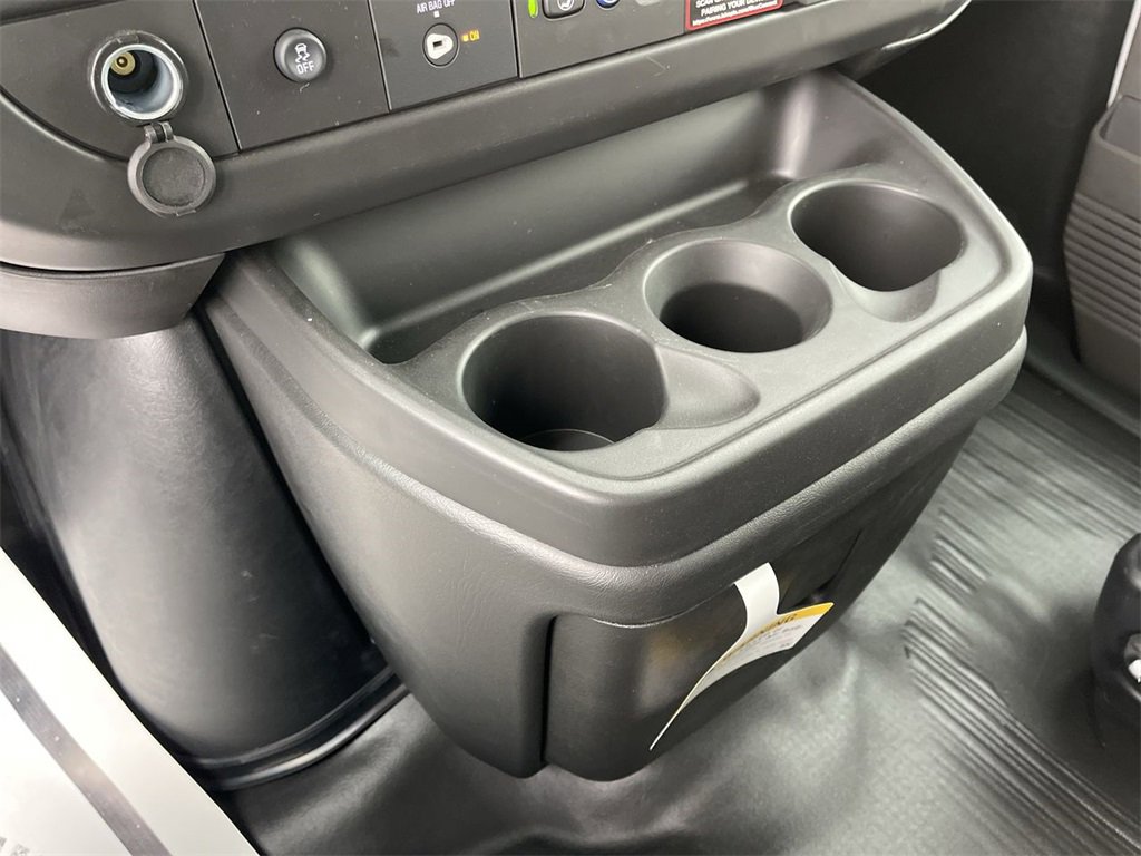 New 2025 Chevrolet Express 2500 w/ Driver Convenience Package image 15