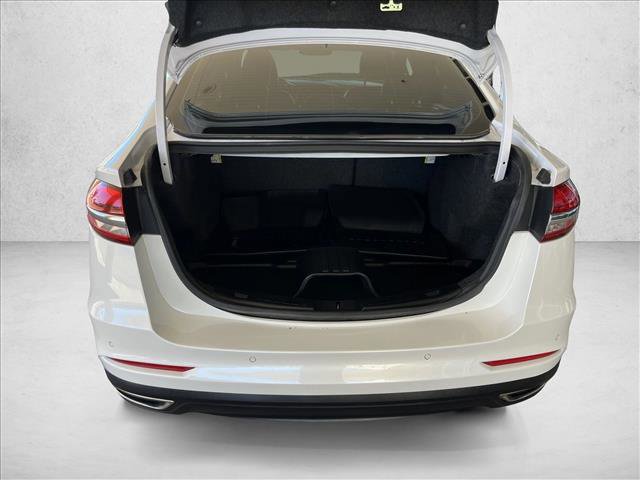 Used 2019 Ford Fusion Titanium image 23