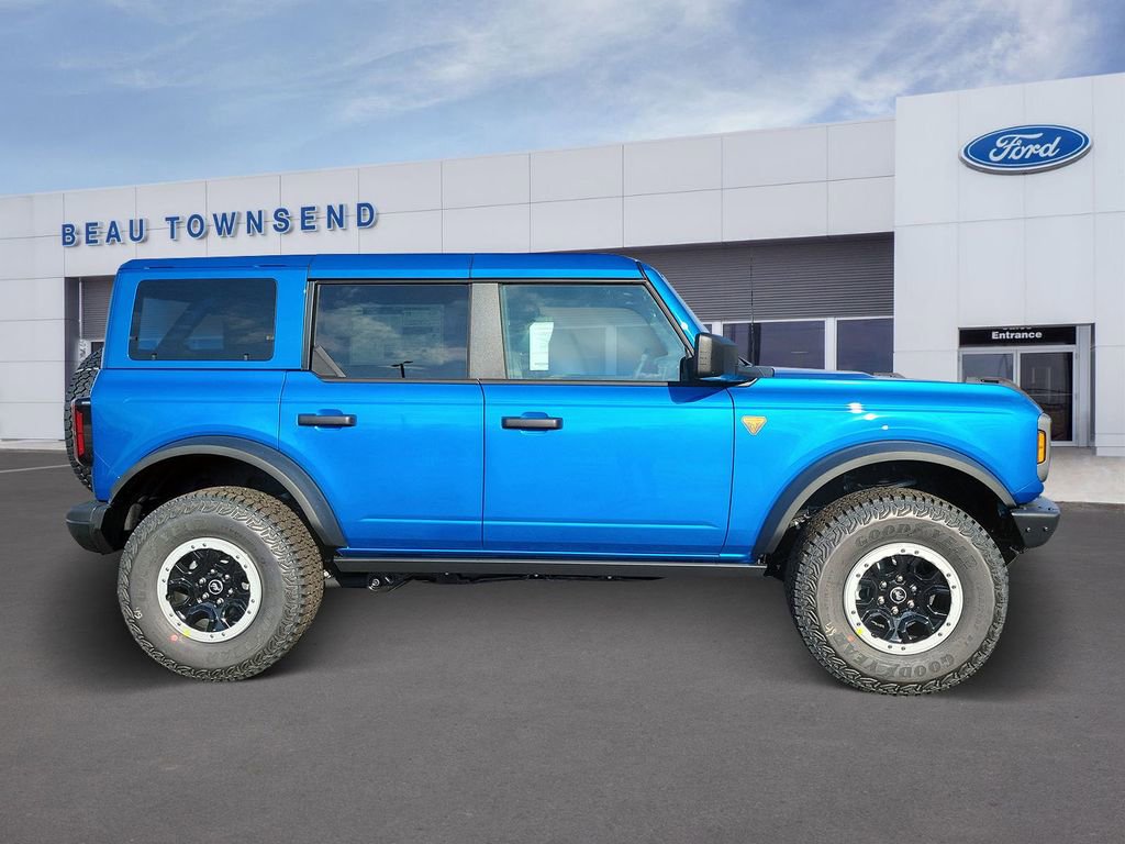 New 2025 Ford Bronco Badlands w/ Sasquatch Package image 3