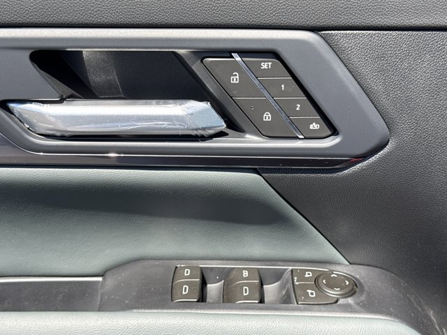 New 2026 GMC Terrain AT4 w/ Convenience Package III AWD/4WD image 16