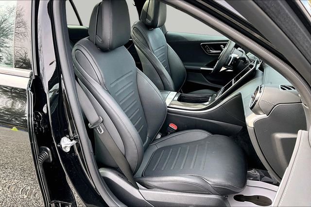 Certified 2023 Mercedes-Benz C 300 4MATIC Sedan image 32