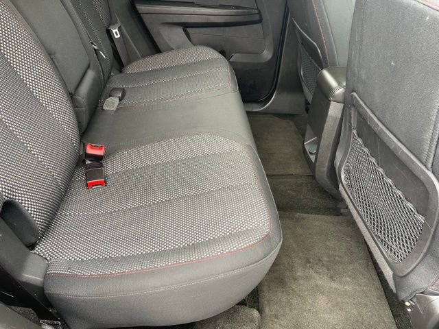Used 2017 Chevrolet Equinox LT image 9