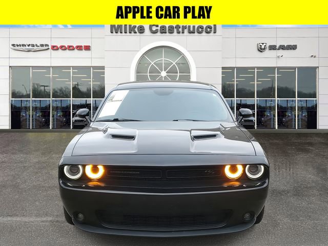 Used 2018 Dodge Challenger R/T w/ Blacktop Package image 2