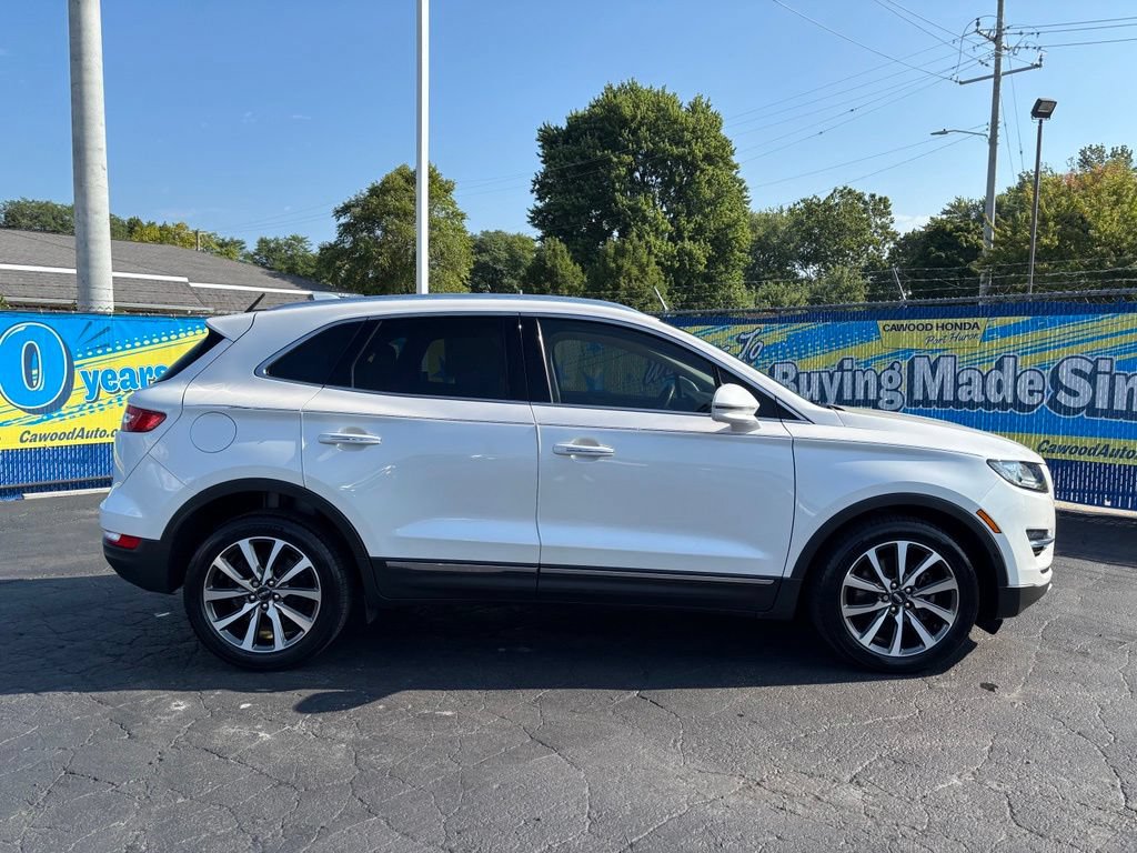 Used 2019 Lincoln MKC Reserve w/ MKC Technology Package FWD image 2
