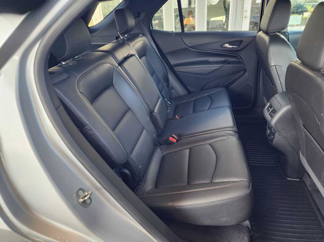 Used 2018 Chevrolet Equinox Premier image 17
