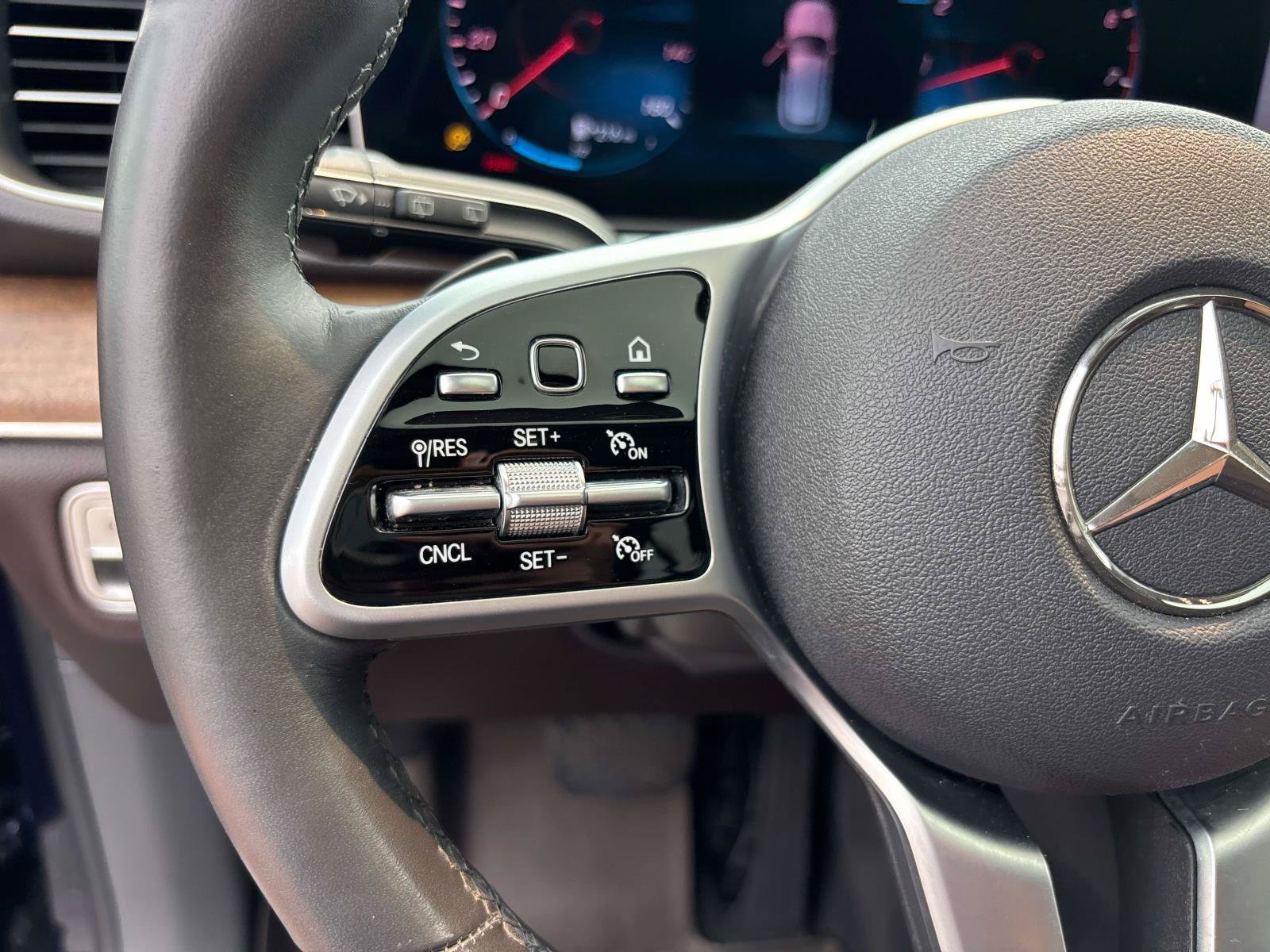 Used 2020 Mercedes-Benz GLE 450 4MATIC image 21