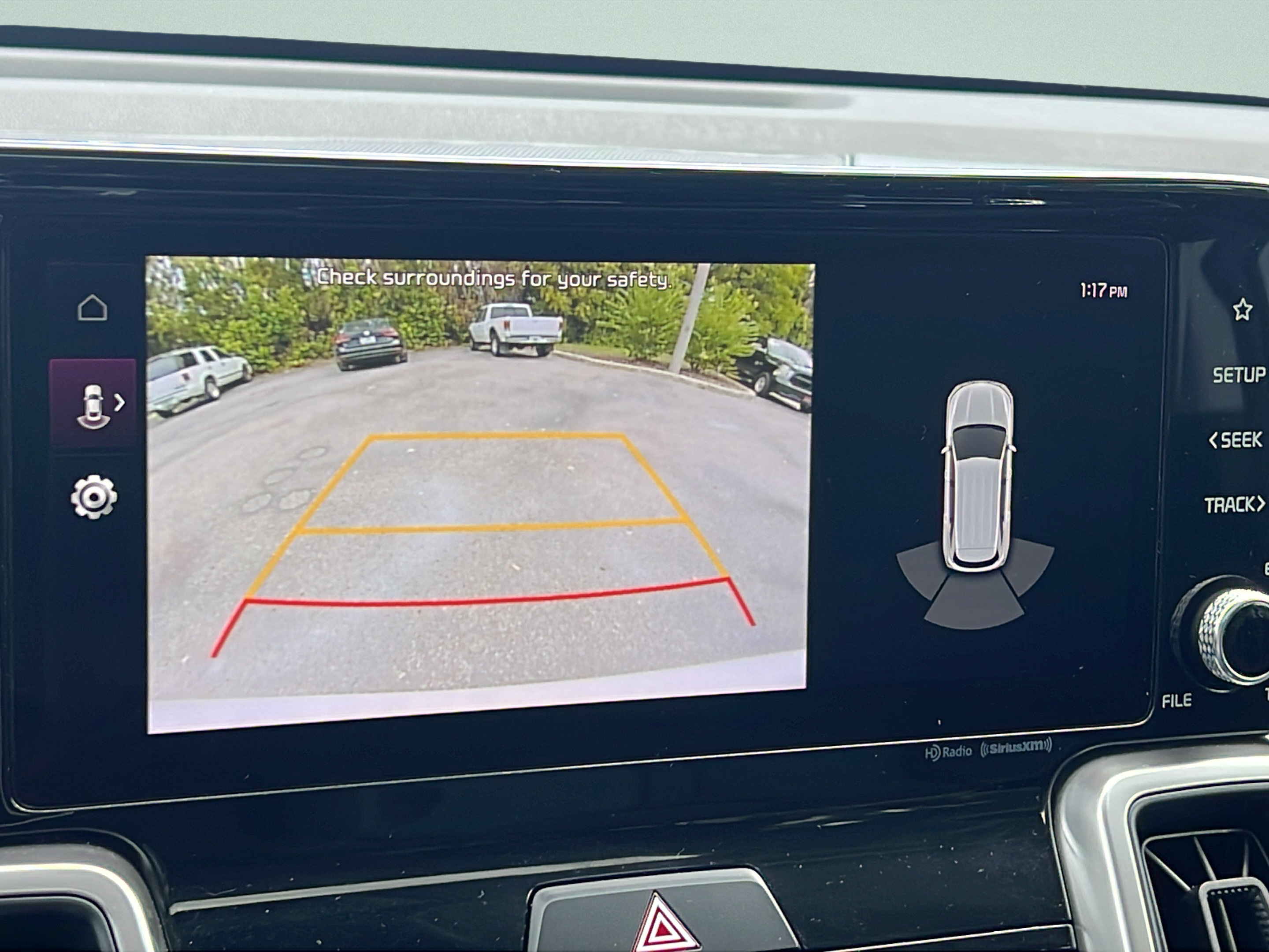 Used 2023 Kia Sorento EX w/ Panoramic Sunroof Package FWD image 17