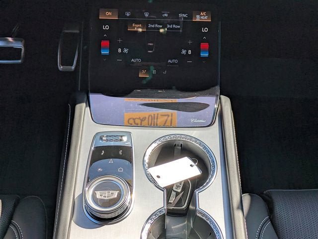 New 2026 Cadillac Vistiq Sport w/ LPO, Floor Liner Package image 20