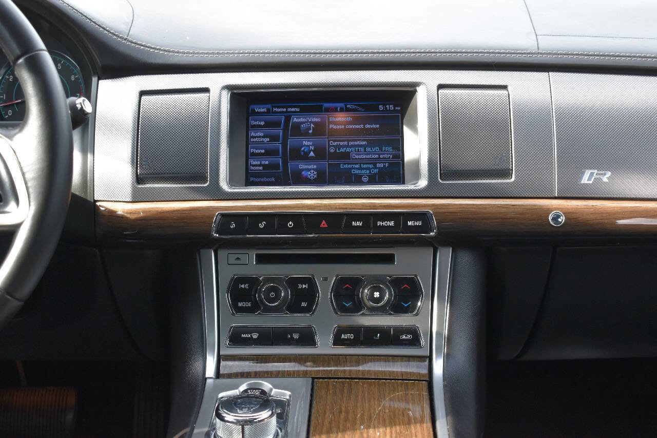 Used 2012 Jaguar XF R image 24