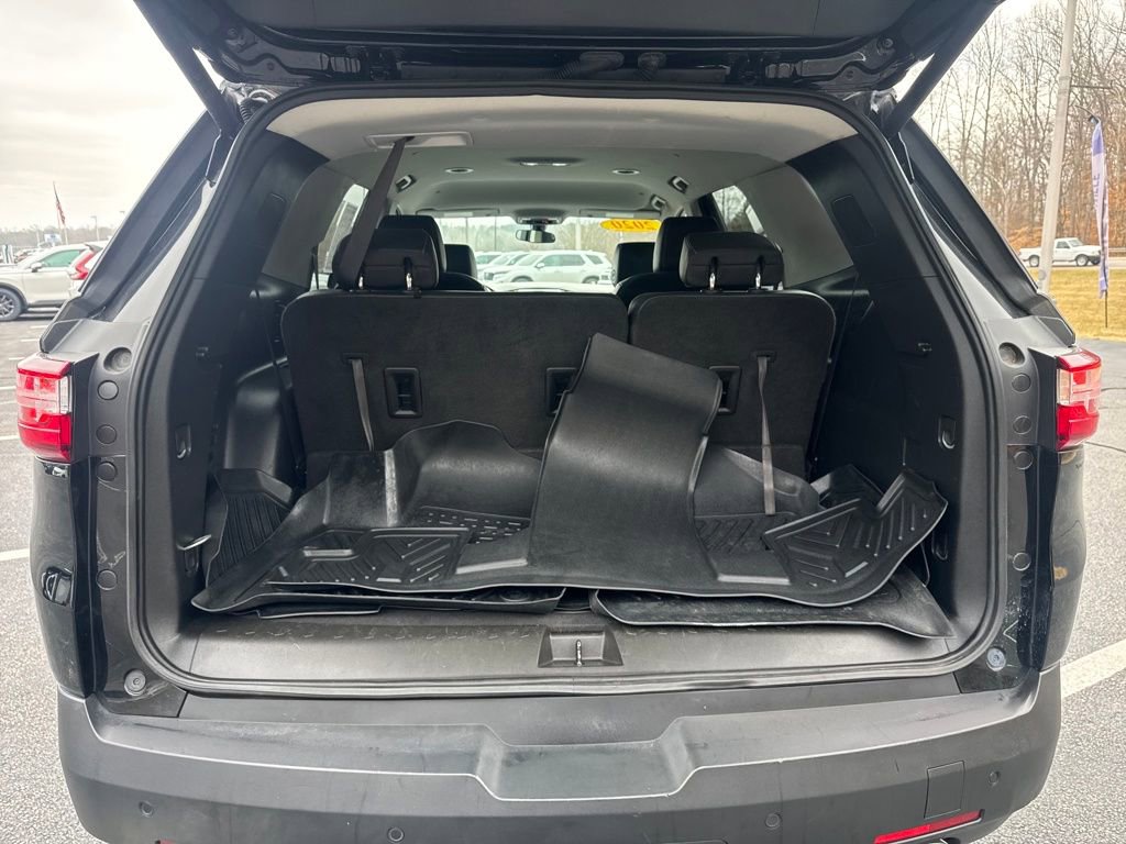 Used 2020 Chevrolet Traverse LT image 27