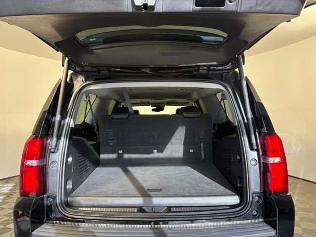 Used 2020 Chevrolet Suburban LT image 10