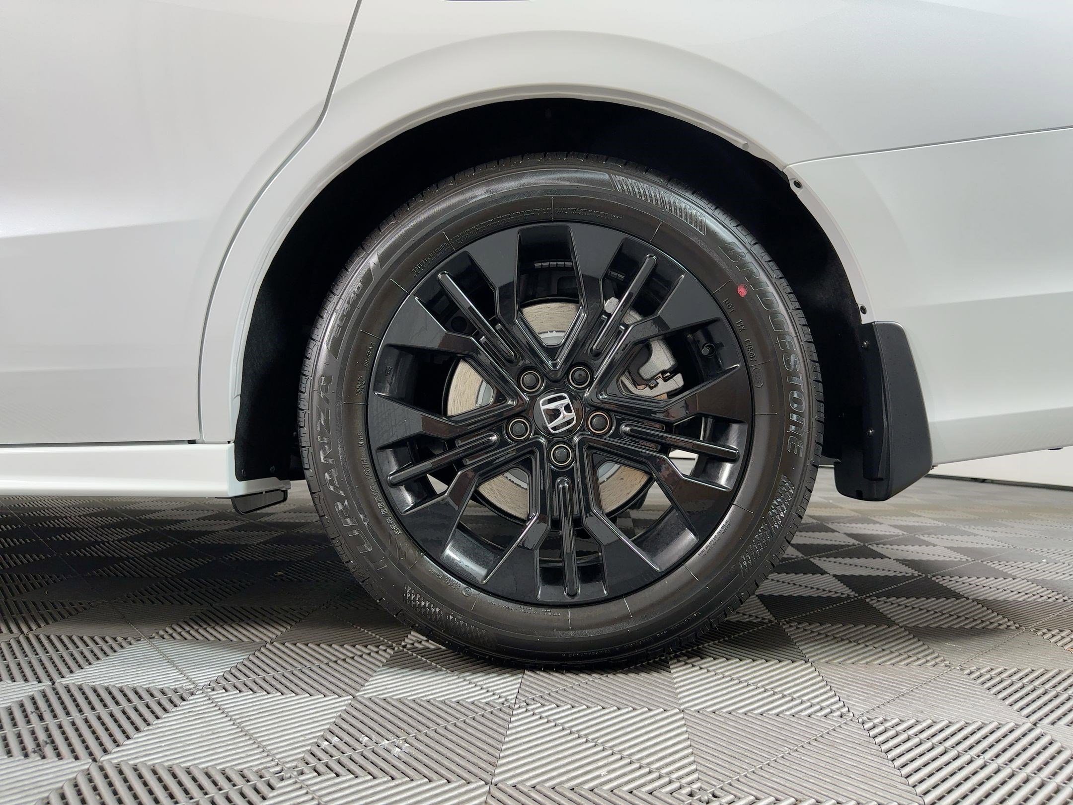 New 2026 Honda Odyssey Sport-L image 11
