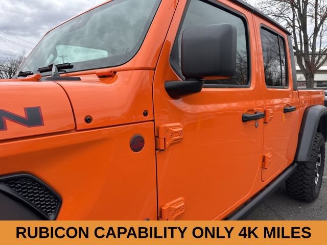 Used 2025 Jeep Gladiator Rubicon w/ Technology Group AWD/4WD image 4