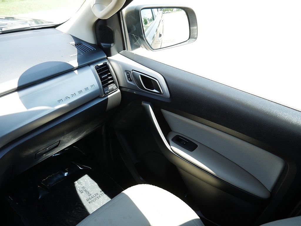 Used 2019 Ford Ranger XLT w/ Equipment Group 302A Luxury AWD/4WD image 26