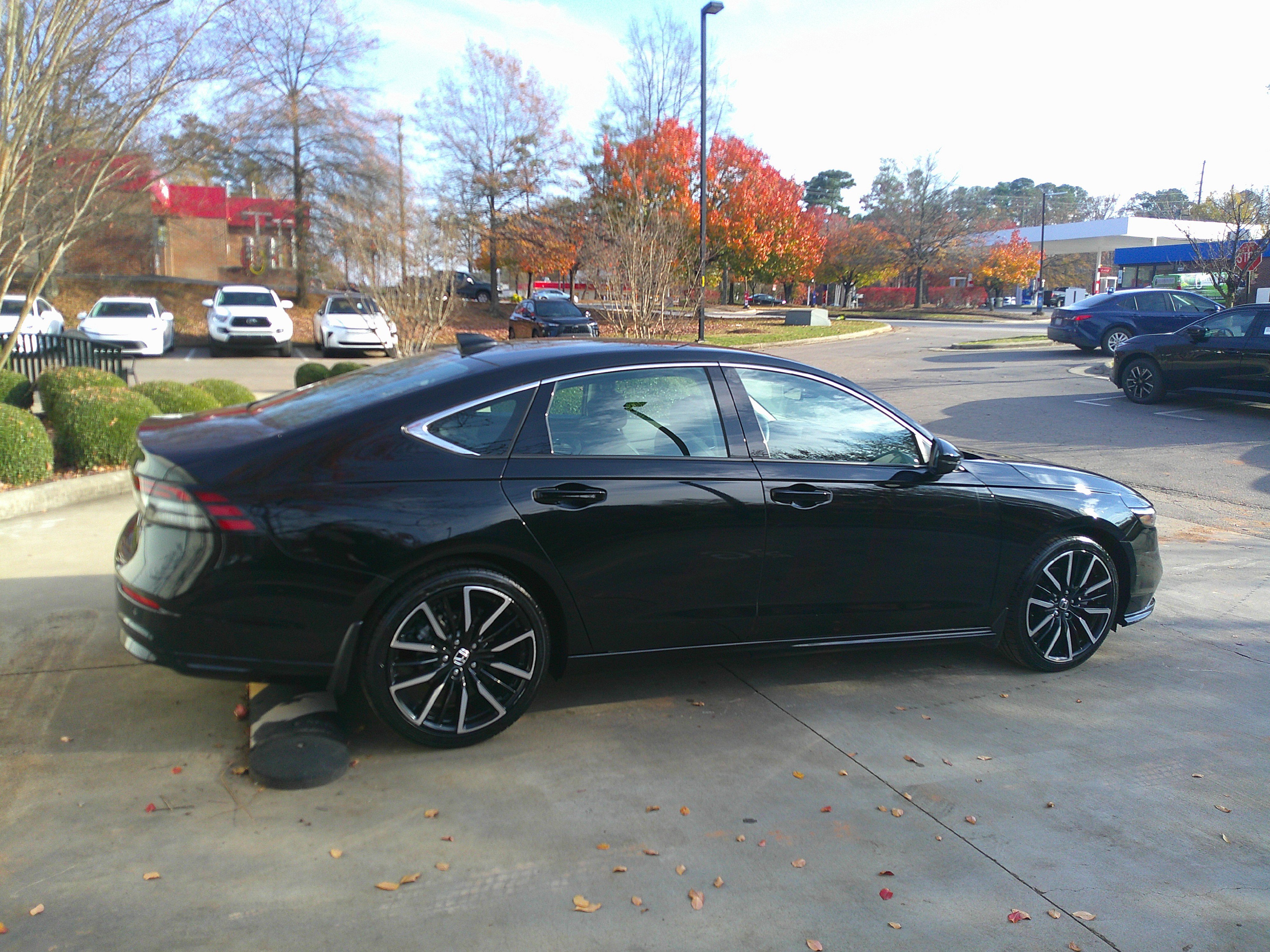 Used 2023 Honda Accord Touring image 13