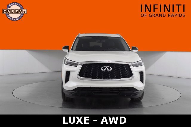 Used 2023 INFINITI QX60 Luxe image 2