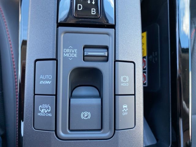 New 2025 Toyota Prius Plug-In Hybrid FWD image 48