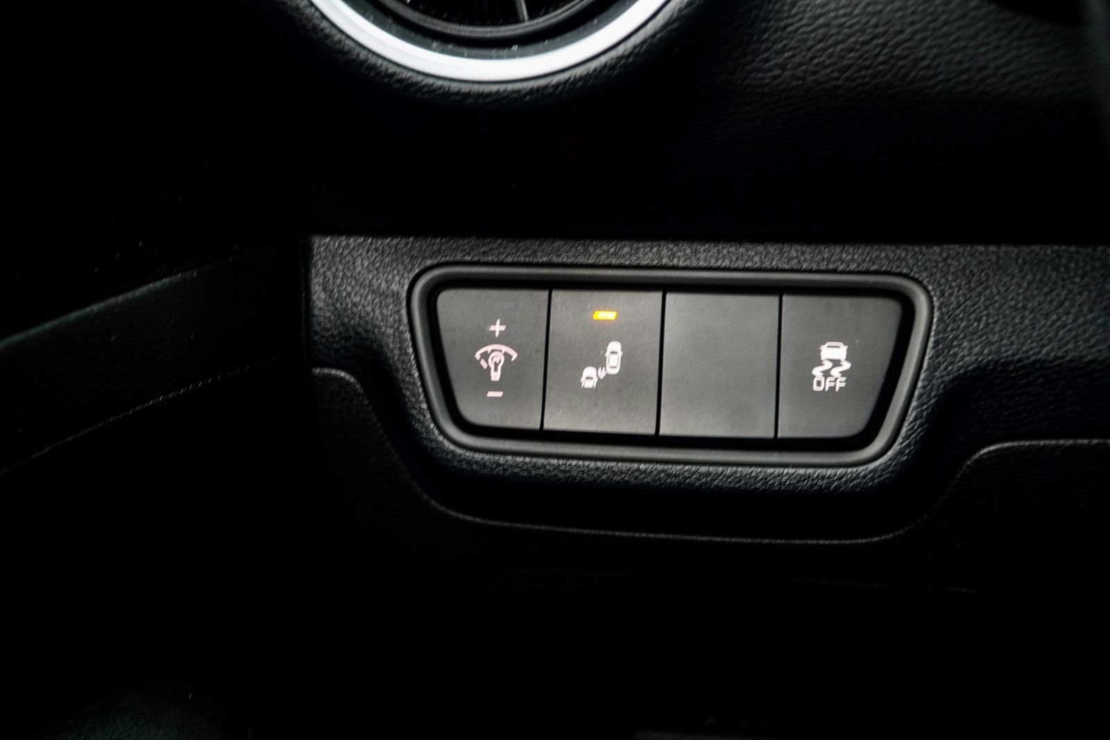 Used 2024 Kia Forte GT-Line w/ GT-Line Premium Package image 30
