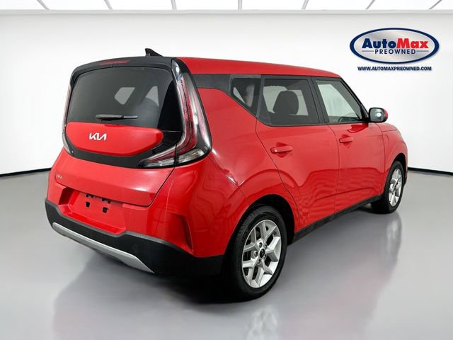 Used 2023 Kia Soul LX w/ Option Group 015 image 2