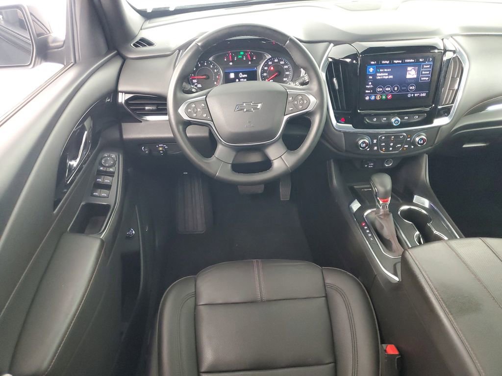Used 2023 Chevrolet Traverse RS image 14