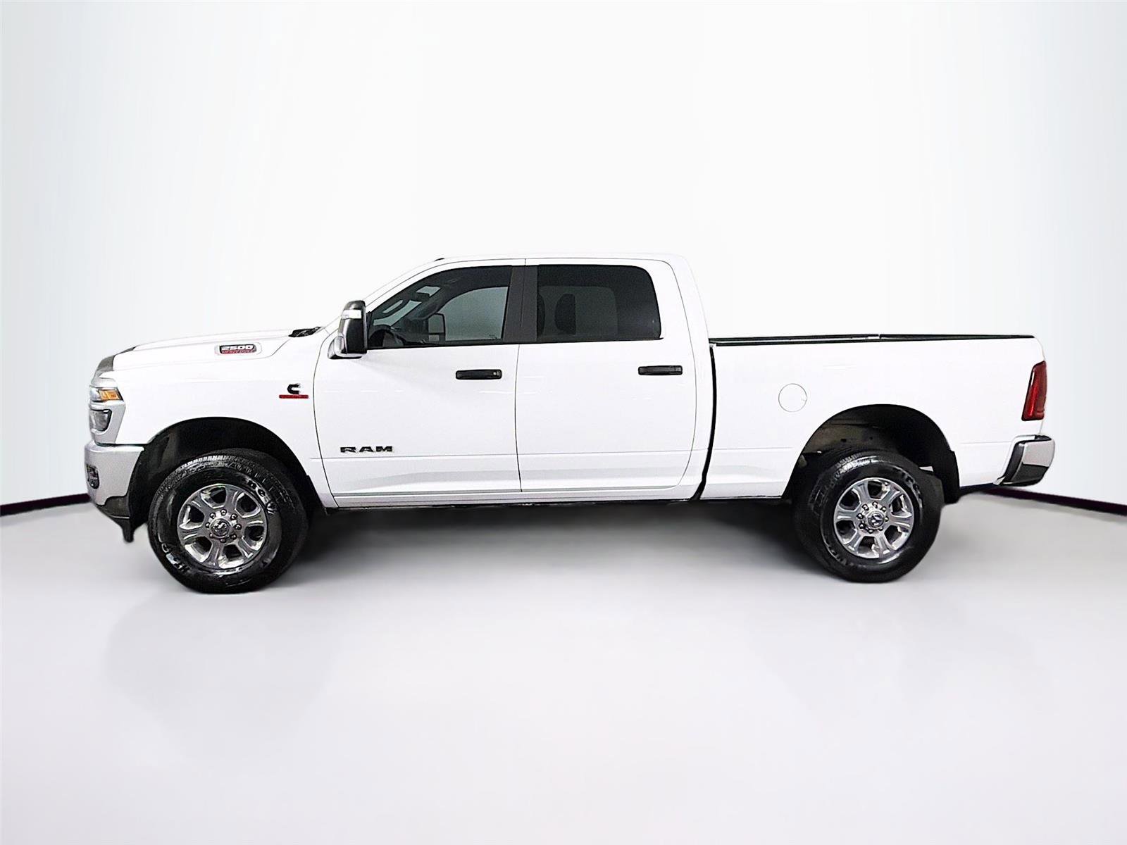 Used 2025 RAM 2500 Big Horn AWD/4WD image 4