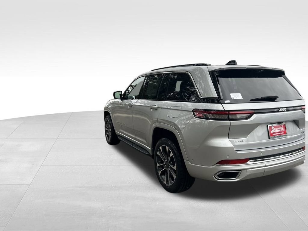 New 2025 Jeep Grand Cherokee Overland w/ Adv Protech Group III image 4
