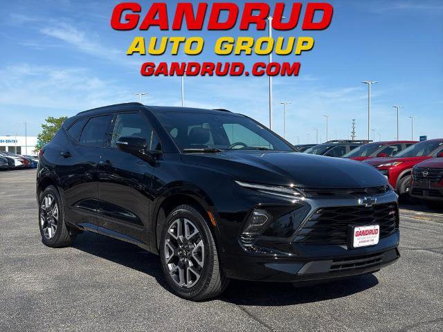 Certified 2025 Chevrolet Blazer RS w/ Enhanced Convenience Package AWD/4WD image 1