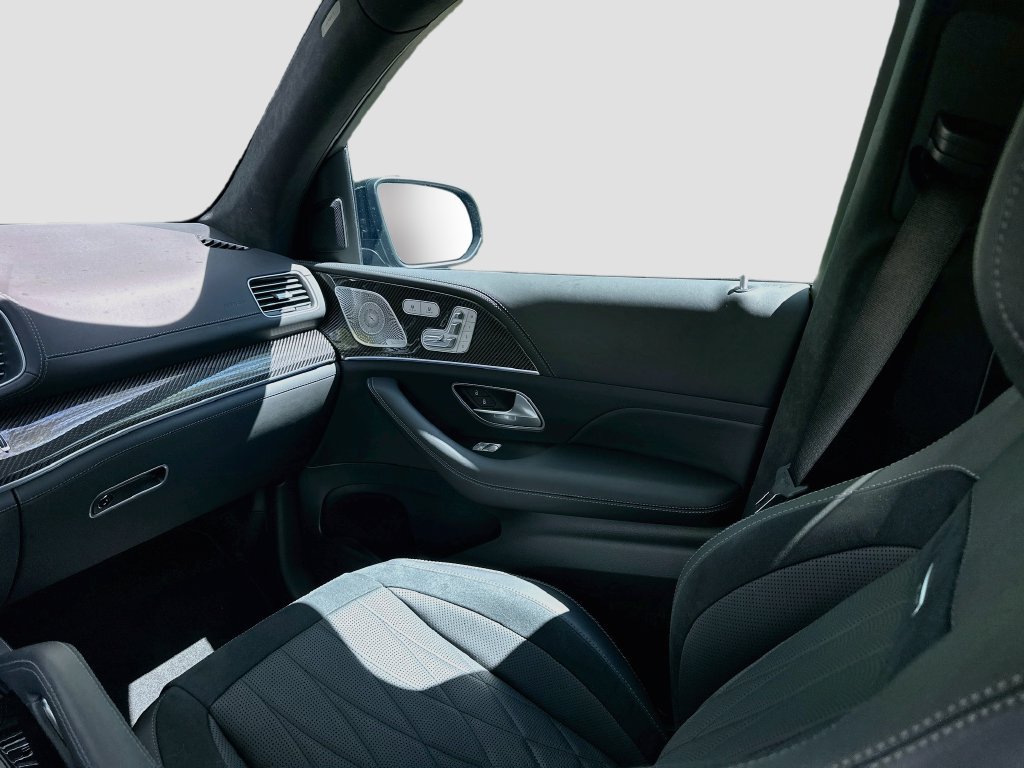 Certified 2025 Mercedes-Benz GLS 63 AMG 4MATIC image 25