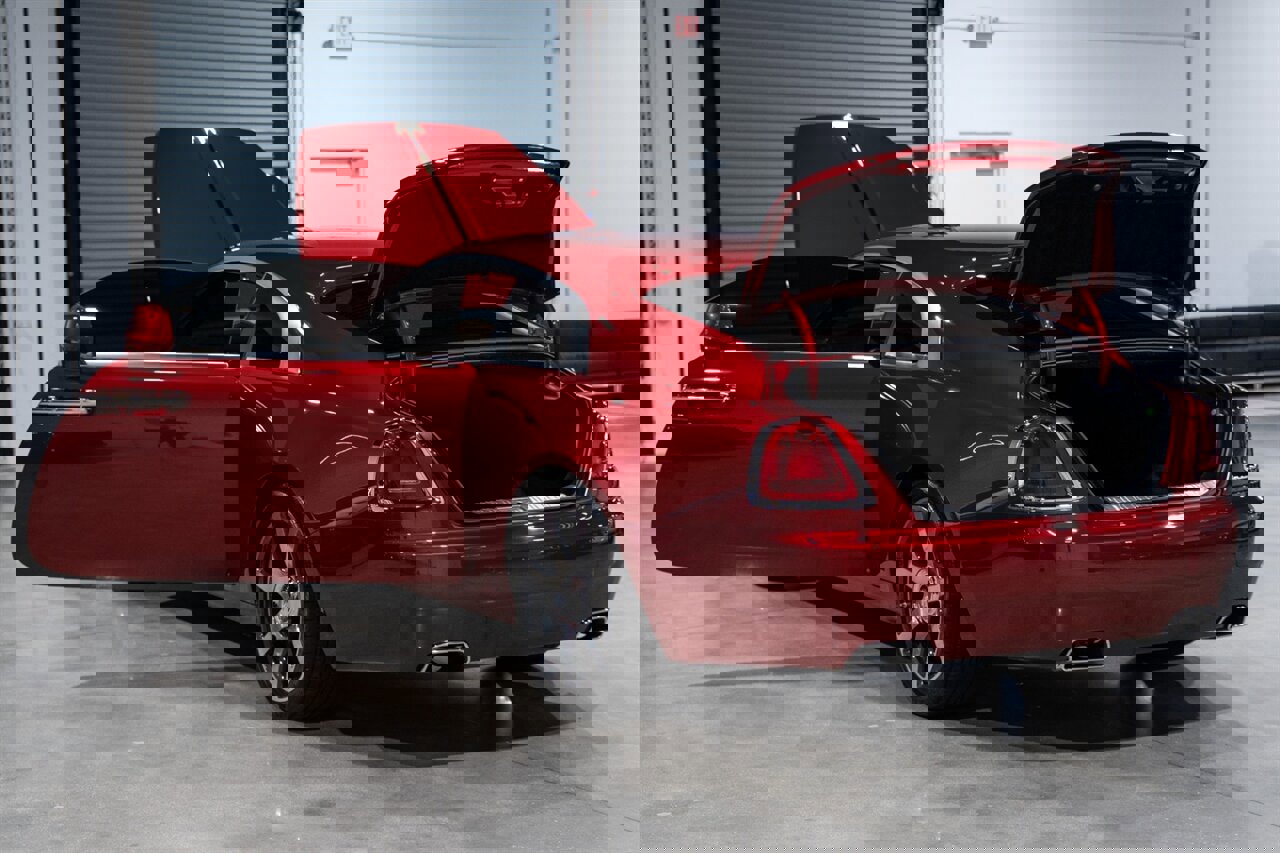 Used 2019 Rolls-Royce Wraith image 35