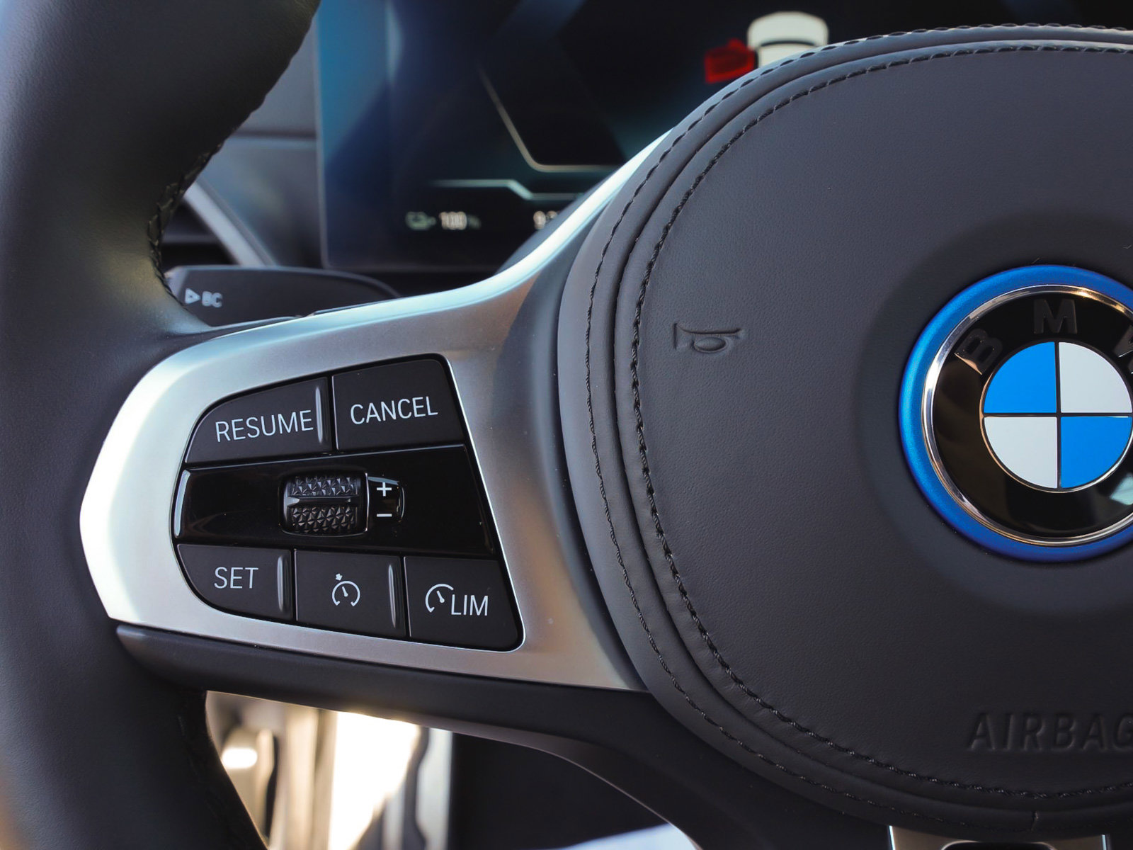 Used 2024 BMW i4 xDrive40i w/ M Sport Package image 18