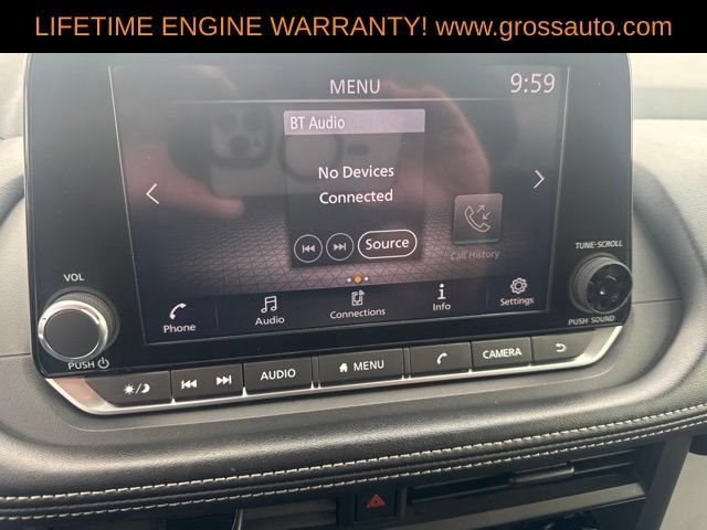 Used 2024 Nissan Rogue S AWD/4WD image 21