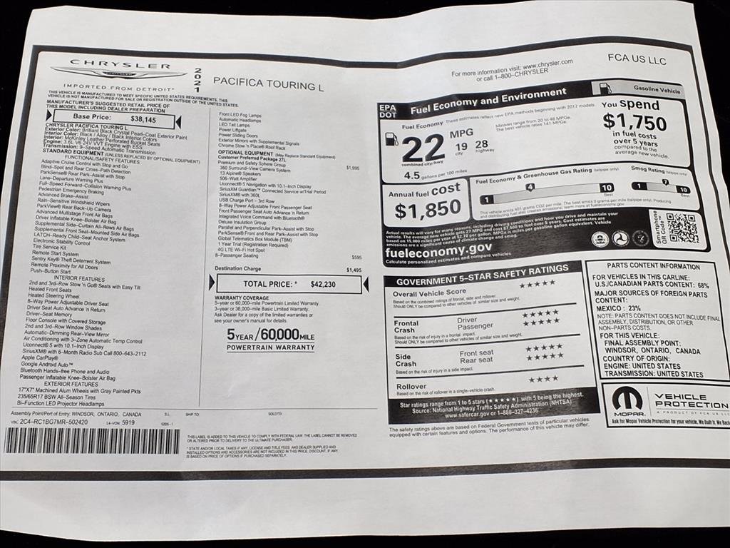 Used 2021 Chrysler Pacifica Touring-L w/ Premium & Safety Sphere Group image 26