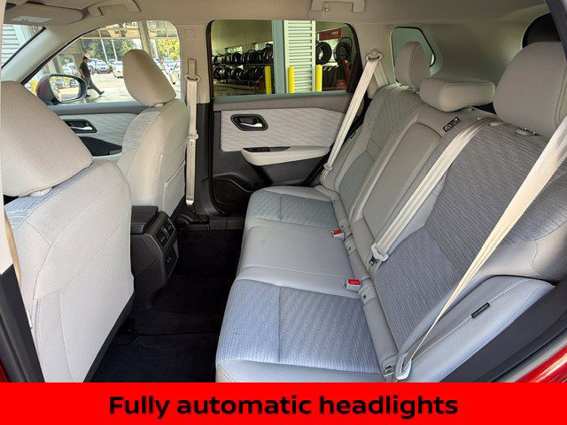 Certified 2023 Nissan Rogue SV AWD/4WD image 16