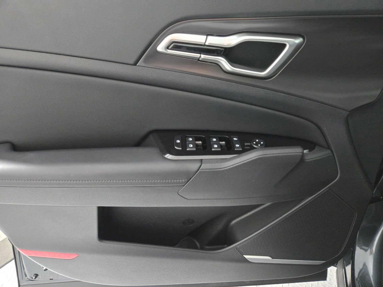 Used 2025 Kia Sportage EX w/ EX Premium Package image 22