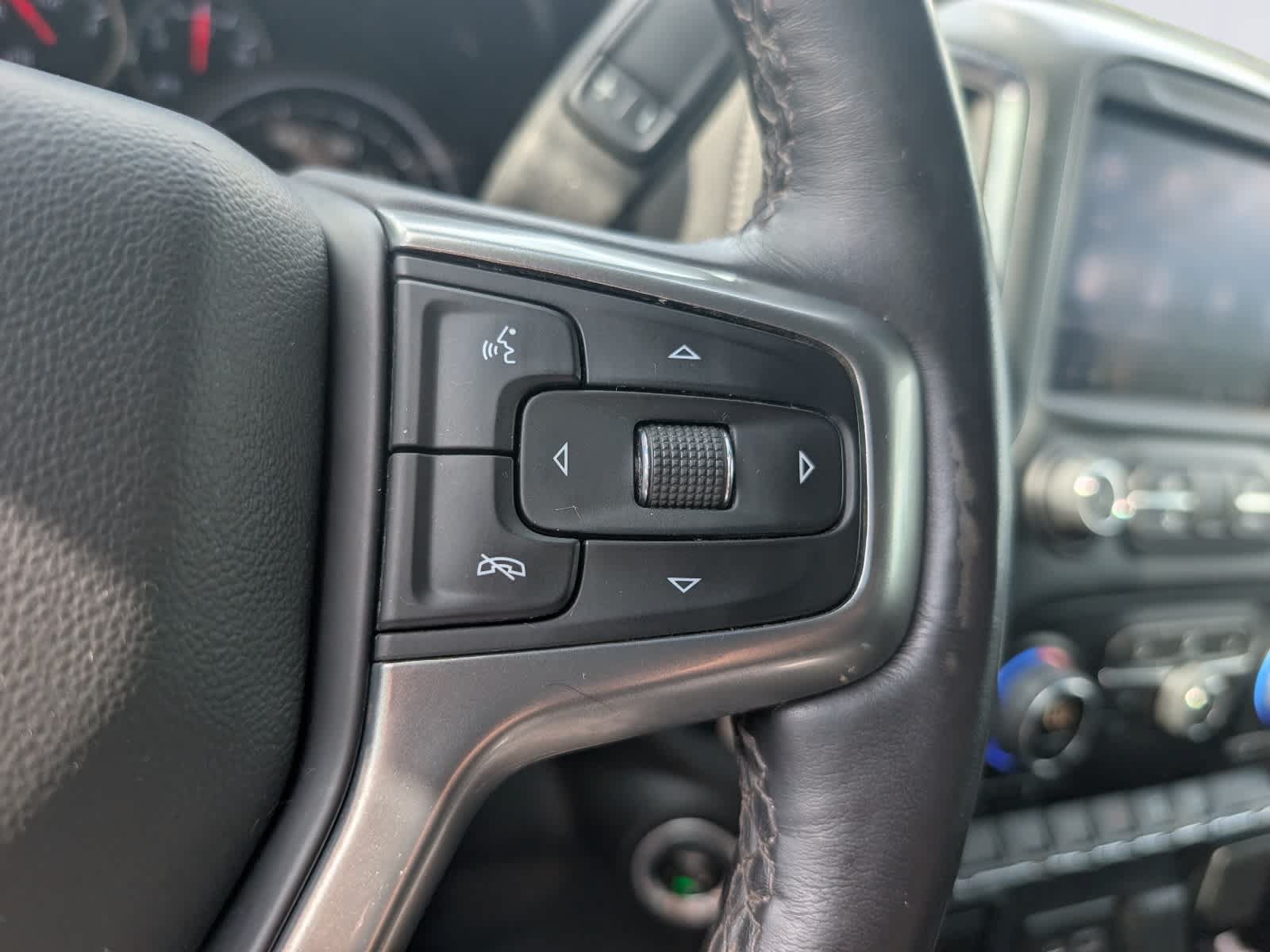 Certified 2022 Chevrolet Silverado 1500 LT AWD/4WD image 24