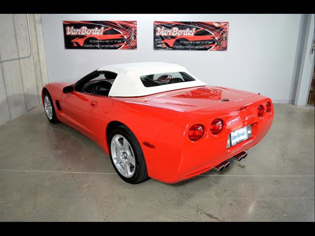 Used 1999 Chevrolet Corvette Convertible w/ Performance Handling Pkg RWD image 23
