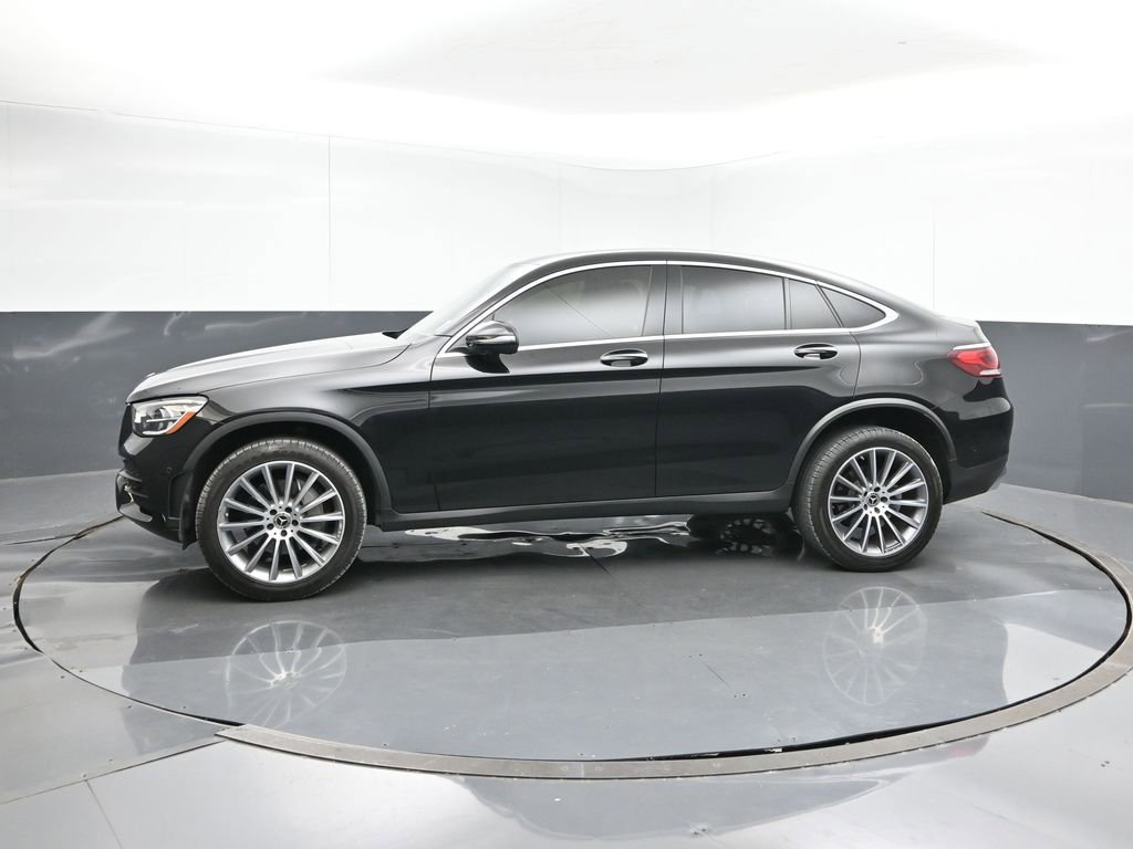 Used 2021 Mercedes-Benz GLC 300 4MATIC Coupe image 2