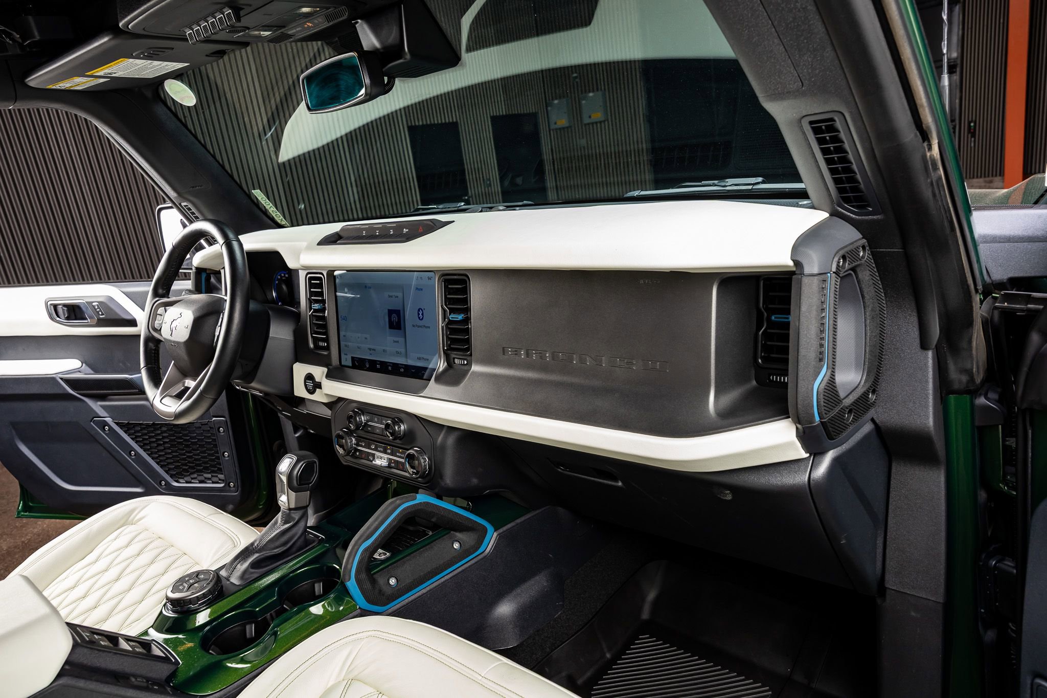 Used 2024 Ford Bronco Wildtrak image 17